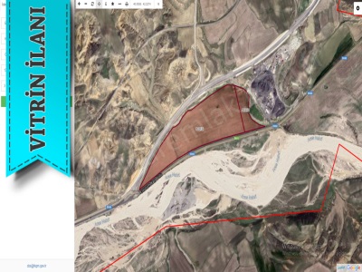 Çınardan Horasanda Ana Yola Cepheli Satılık Tarla 1240