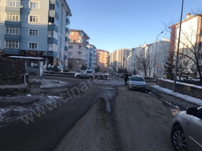 Yıldızkentte Ana Caddeye Cepheli Satılık İşyeri Çınardan İlan No: 2569 1 Palandöken