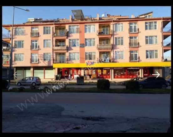 Kaymaz Mahallesi Yörükzade Ahmet Efendi Caddesinde Satılık Dükkan Bolvadin