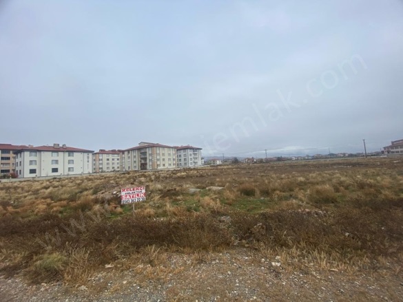 Merkez Bolvadin Satılık Arsa |  366M2 2.200.000Tl İmarlı  Resim-5