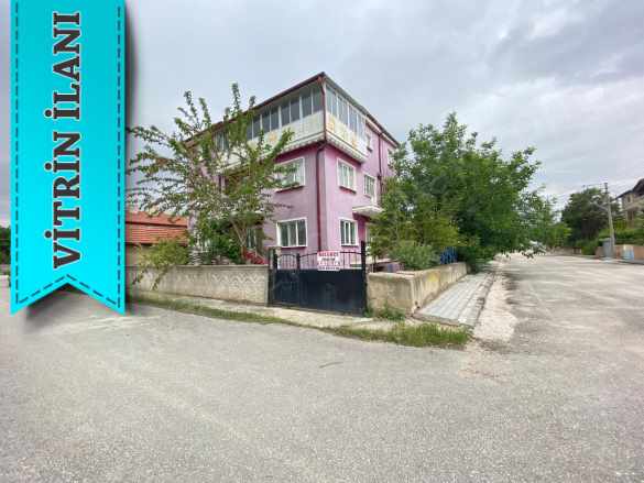 Müslümana Mahallesi Atatürk Caddesinde 3 Katlı Bina Satılık Müstakil Ev Bolvadin