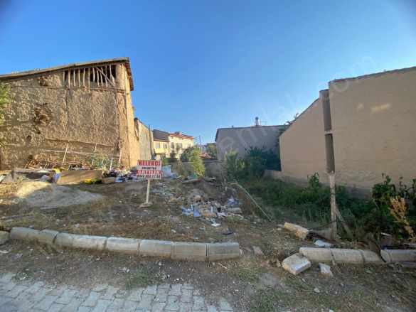 Yenice Mahallesi Dibekbaşı Sokakta 2 Adet Satılık Arsa Bolvadin