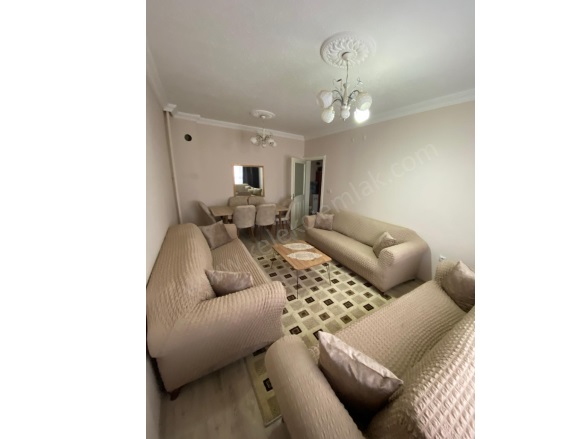 Merkez Bolvadin Kiralık Daire |  2+1 Oda | 85M2 Aylık 9.000Tl  Krediye Uygun  | 1. Kat | Kombi | 1 Banyo | 1 Yatak Odası Resim-3