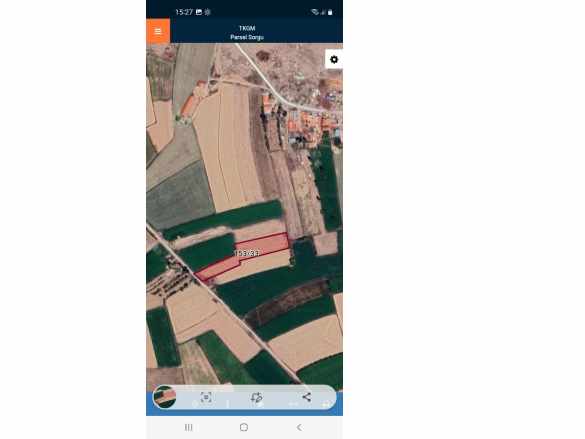 Gölbaşı Mahallesinde Yola Cepheli Satılık Tarla Bolvadin