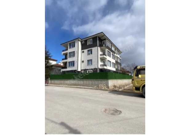 Merkez Bolvadin Kiralık Daire |  1+1 Oda | 45M2 Aylık 12.000Tl  Krediye Uygun  Eşyalı  | 1. Kat | Kombi | 1 Banyo | 1 Yatak Odası Resim-4