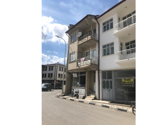 Merkez Bolvadin Satılık Arsa |  91M2 6.100.000Tl İmarlı  Resim-1