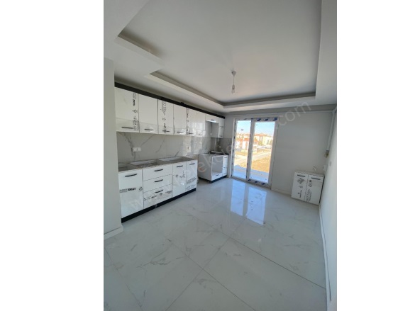 Merkez Bolvadin Satılık Daire |  2+1 Oda | 100M2 2.500.000Tl  Krediye Uygun  | 3. Kat | Kombi | 1 Banyo | 1 Yatak Odası Resim-5