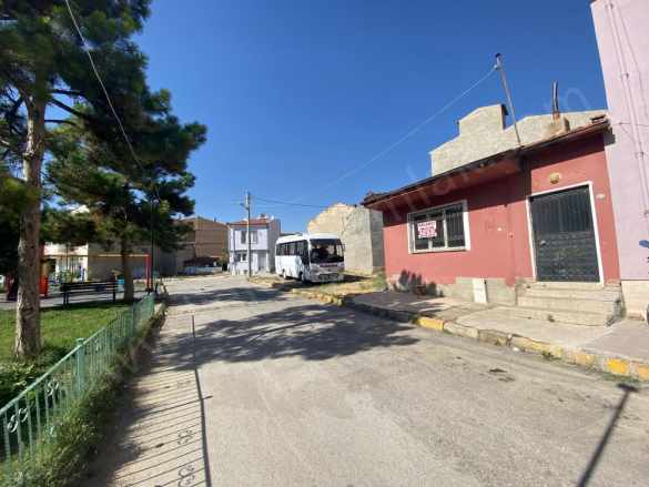 Hacı Yusuf Mahallesinde Müstakil Bina 2+1 Satılık Ev Bolvadin