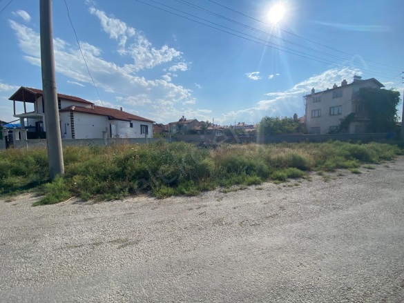 Merkez Bolvadin Satılık Arsa |  424M2 1.800.000Tl İmarlı  Resim-1