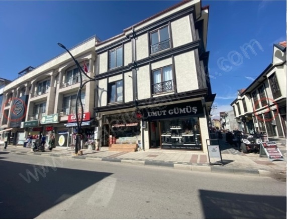 Merkez Bolvadin Kiralık Ofis / Büro |  1+1 Oda | 45M2 Aylık 13.000Tl  Krediye Uygun  | 2. Kat | Kombi | 1 Banyo Resim-1