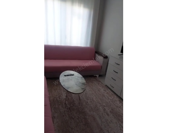 Merkez Bolvadin Kiralık Daire |  2+1 Oda | 55M2 Aylık 14.000Tl Eşyalı  | 3. Kat | Kombi | 1 Banyo | 1 Yatak Odası Resim-5