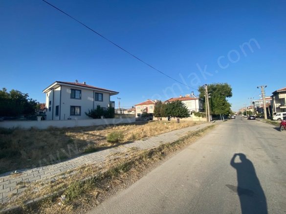 Merkez Bolvadin Satılık Arsa |  367M2 3.250.000Tl İmarlı  Resim-4