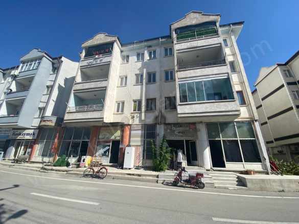 imaret Evlerinde Satılık Daire 3+1 Bolvadin