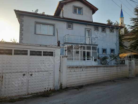 Eski Sanayi Camii Yanında 2 Katlı Müstakil 3+1 Satılık Ev Bolvadin