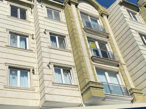 Haskaymak Yazıhanesi Karşısında Ara Katta 3+1 Kiralık Daire Bolvadin