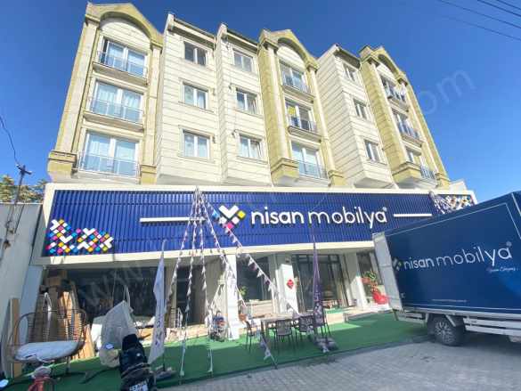 Haskaymak Yazıhanesi Karşısında Ara Katta 3+1 Kiralık Daire Bolvadin