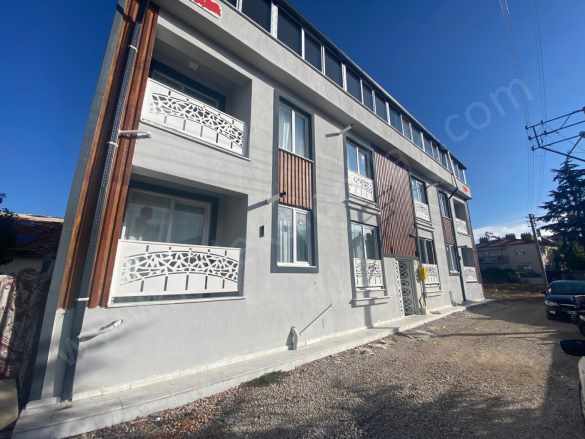 Yeni Adliye Yanında Eşyalı Kiralık Daire 2+0 2+1 Bolvadin