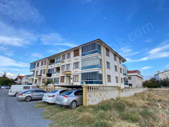 Selçuklu Mahallesinde Kiralık Daire 3+1 Bolvadin