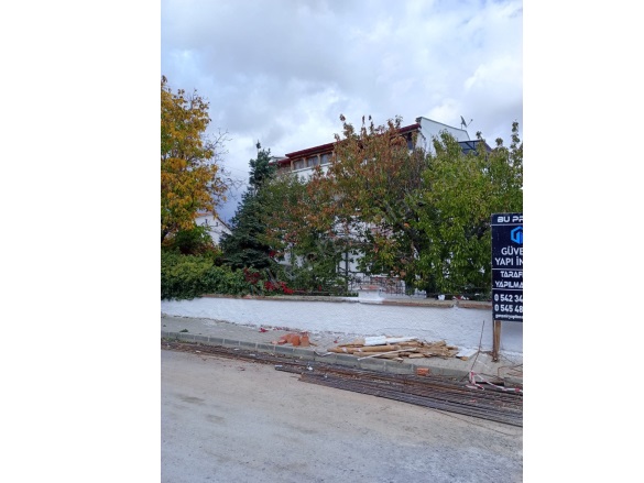Merkez Bolvadin Kiralık Daire |  3+1 Oda | 120M2 Aylık 12.000Tl  Krediye Uygun  | 1. Kat | Kombi | 1 Banyo | 1 Yatak Odası Resim-2