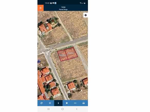 Konak Mahallesi Hacı Ahmet Yesevi Caddesinde Köşe Parsel Satılık Arsa Bolvadin
