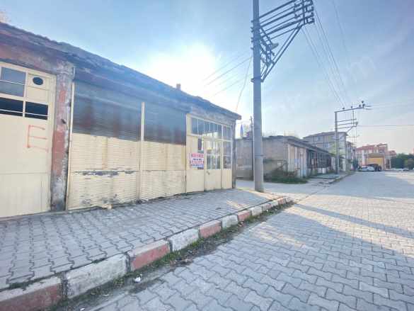 Eski Sanayi Sitesinde Köşe Parsel Satılık Arsa Bolvadin