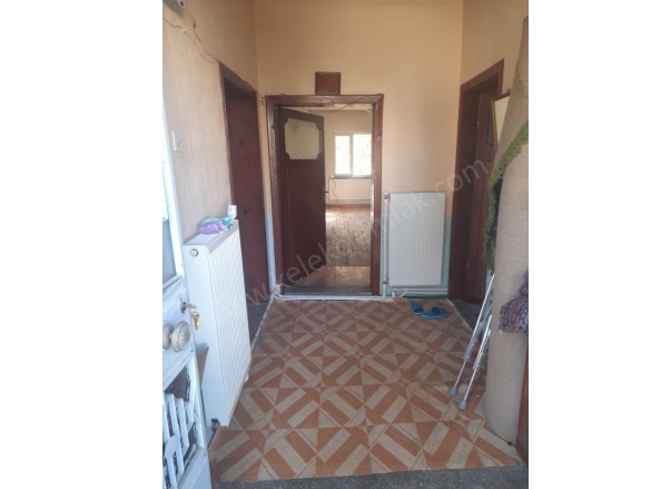 Merkez Bolvadin Kiralık Daire |  4+1 Oda | 140M2 Aylık 13.000Tl  Krediye Uygun  | 1. Kat | Kombi | 1 Banyo | 1 Yatak Odası Resim-5