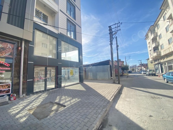 Merkez Bolvadin Kiralık Dükkan |  1 Oda | 240M2 Aylık 35.000Tl  Krediye Uygun  | 1. Kat | Kombi | 1 Banyo Resim-2