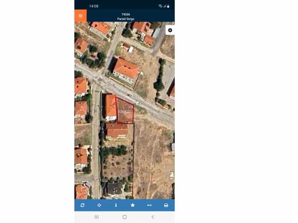 Bayramer Okulu Karşısında Köşe Parsel Satılık Arsa Bolvadin