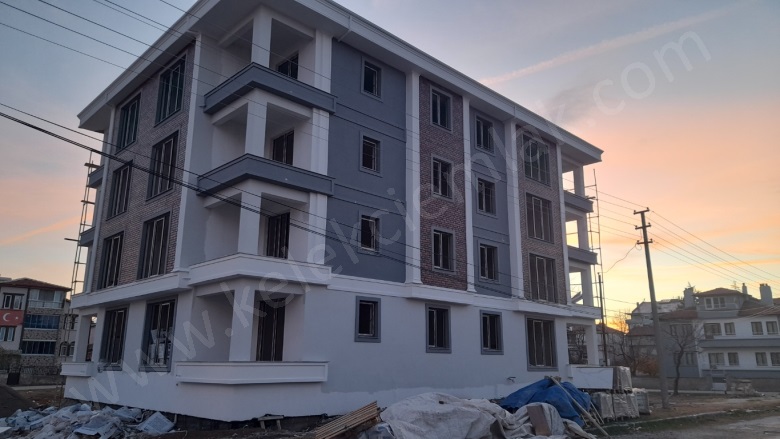 Merkez Bolvadin Satılık Daire |  3+1 Oda | 125M2 4.000.000Tl  Krediye Uygun  | 2. Kat | Kombi | 1 Banyo | 1 Yatak Odası Resim-2