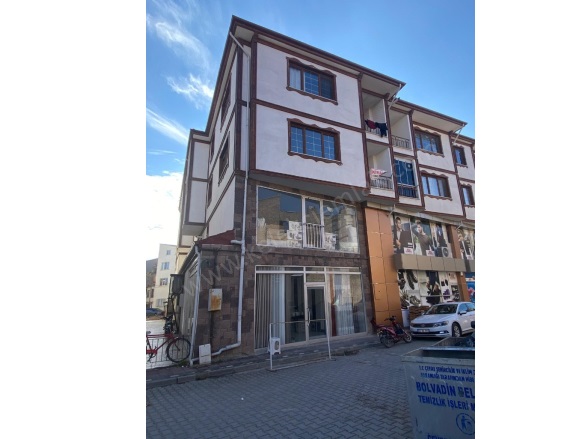 Merkez Bolvadin Kiralık Daire |  3+1 Oda | 130M2 Aylık 15.000Tl  Krediye Uygun  | 2. Kat | Kombi | 1 Banyo | 1 Yatak Odası Resim-3