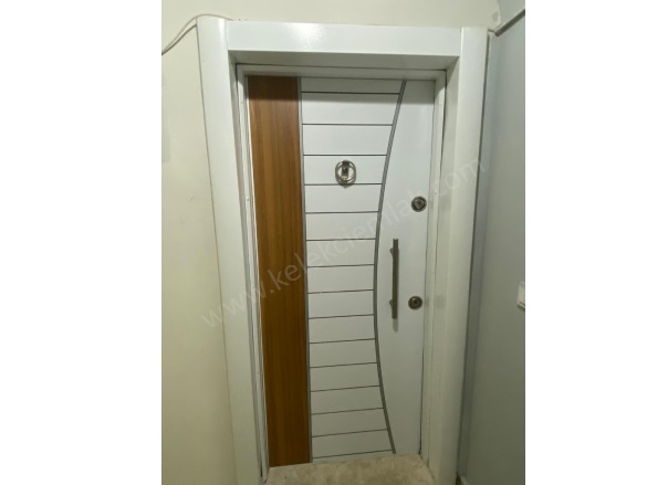 Merkez Bolvadin Kiralık Daire |  3+1 Oda | 130M2 Aylık 15.000Tl  Krediye Uygun  | 2. Kat | Kombi | 1 Banyo | 1 Yatak Odası Resim-4