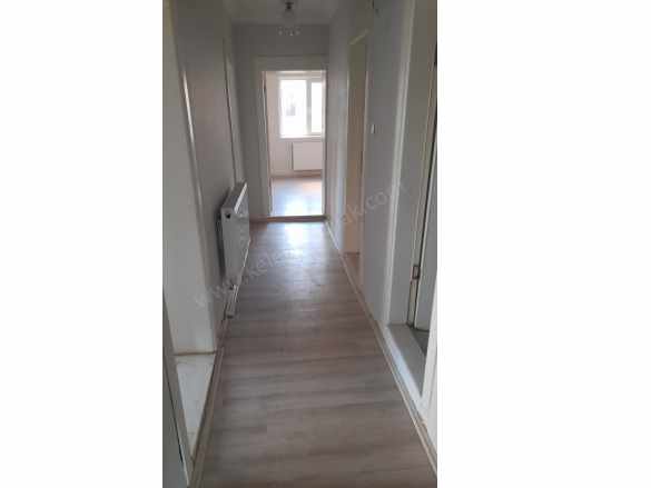 Konak Mahallesinde Satılık Daire 3+1 Bolvadin