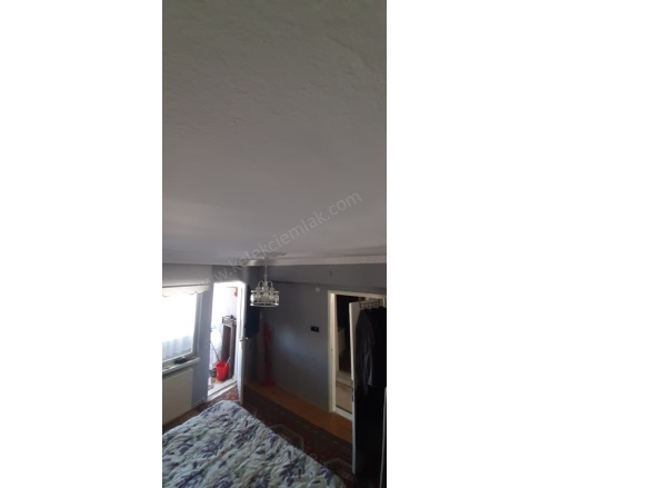 Merkez Bolvadin Satılık Daire |  2+1 Oda | 90M2 1.650.000Tl  Krediye Uygun  | 4. Kat | Kombi | 1 Banyo | 1 Yatak Odası Resim-2