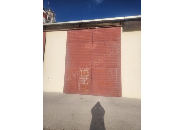 Merkez Bolvadin Kiralık Depo |  1 Oda | 430M2 Aylık 50.000Tl  Krediye Uygun  | 1. Kat Resim-1