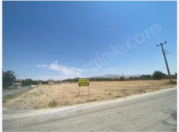 Merkez Bolvadin Satılık Arsa |  386M2 1.450.000Tl İmarlı  Resim-3