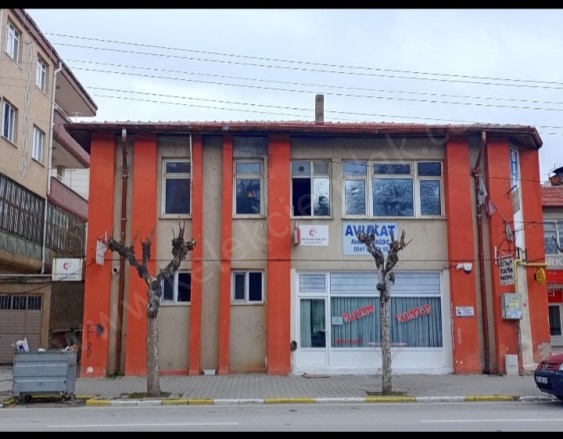 Merkez Bolvadin Satılık Ofis / Büro |  1+1 Oda | 30M2 2.200.000Tl  Krediye Uygun  | 2. Kat | Kombi | 1 Banyo Resim-1