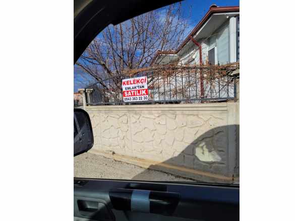 Selçukluda Köşe Başında Müstakil 5+1 Bina Satılık Ev Bolvadin