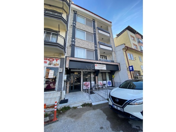 Merkez Bolvadin Kiralık Daire |  1+1 Oda | 45M2 Aylık 20.000Tl  Krediye Uygun  Eşyalı  | 3. Kat | Kombi | 1 Banyo | 1 Yatak Odası Resim-2