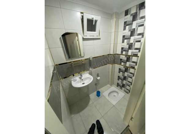 Merkez Bolvadin Kiralık Daire |  1+1 Oda | 45M2 Aylık 20.000Tl  Krediye Uygun  Eşyalı  | 3. Kat | Kombi | 1 Banyo | 1 Yatak Odası Resim-5