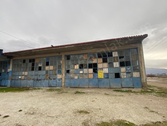 Merkez Bolvadin Kiralık Dükkan |  1 Oda | 450M2 Aylık 130.000Tl  Krediye Uygun  | 1. Kat | Soba | 1 Banyo Resim-5