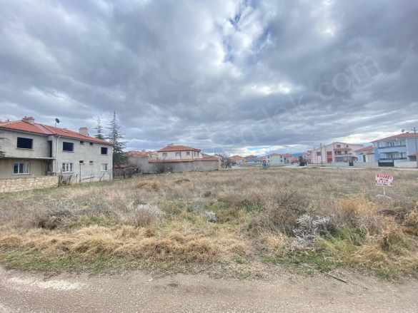 Yakupşevki Paşada 2 Adet Satılık Arsa Afyon Bolvadin