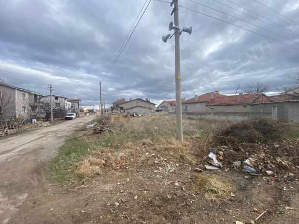 Yakupşevki Paşada Köşe Parsel Satılık Arsa Bolvadin