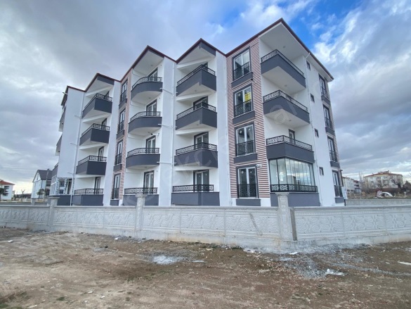 Merkez Bolvadin Kiralık Daire |  2+1 Oda | 80M2 Aylık 15.000Tl  Krediye Uygun  | 3. Kat | Kombi | 1 Banyo | 1 Yatak Odası Resim-5