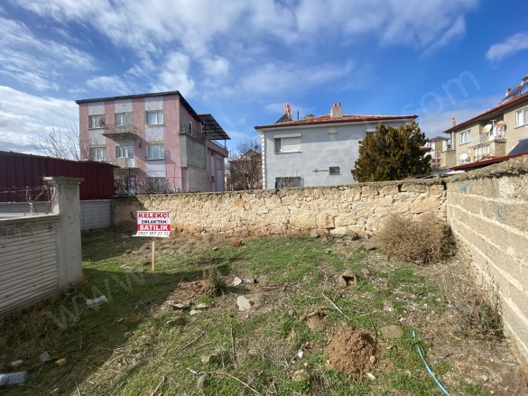 Merkez Bolvadin Satılık Arsa |  28M2 300.000Tl Resim-5