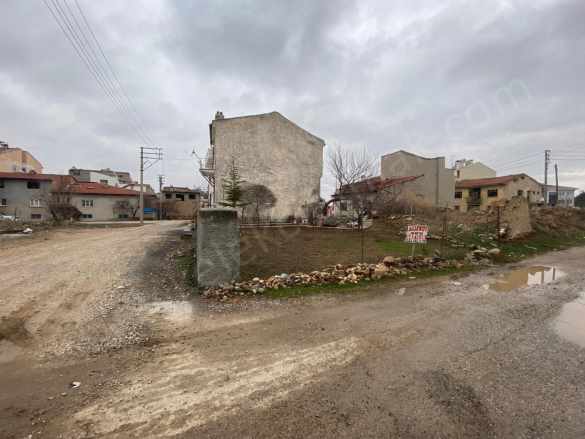 Hastane Mahallesinde 2 Adet Satılık Arsa Bolvadin