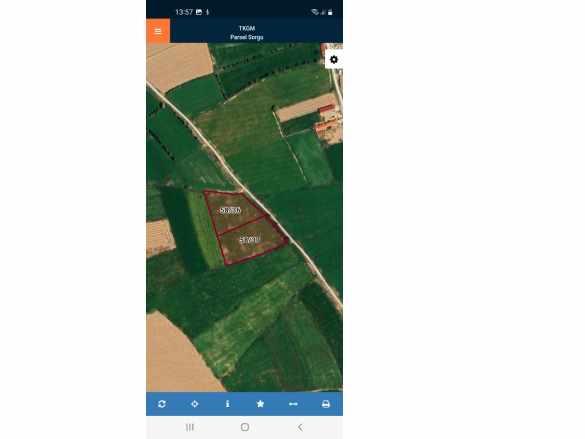 Gölbaşı Mahallesinde Yola Cepheli Satılık Tarla Bolvadin