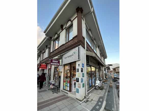 Çarşı Merkezde Köşe Başında 1 Satılık Dükkan Bolvadin