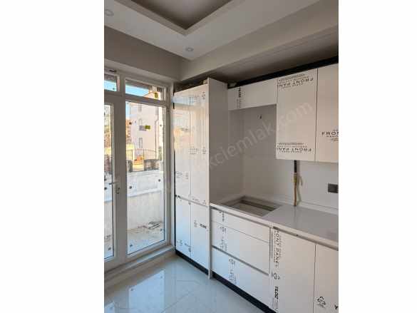 Cirit Mahallesi Kurtuluş Sokakta Sıfır 3+1 Satılık Daire Bolvadin