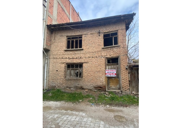 Merkez Bolvadin Satılık Arsa |  180M2 1.500.000Tl İmarlı  Resim-1