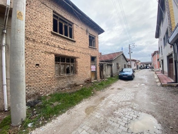 Merkez Bolvadin Satılık Arsa |  180M2 1.500.000Tl İmarlı  Resim-5